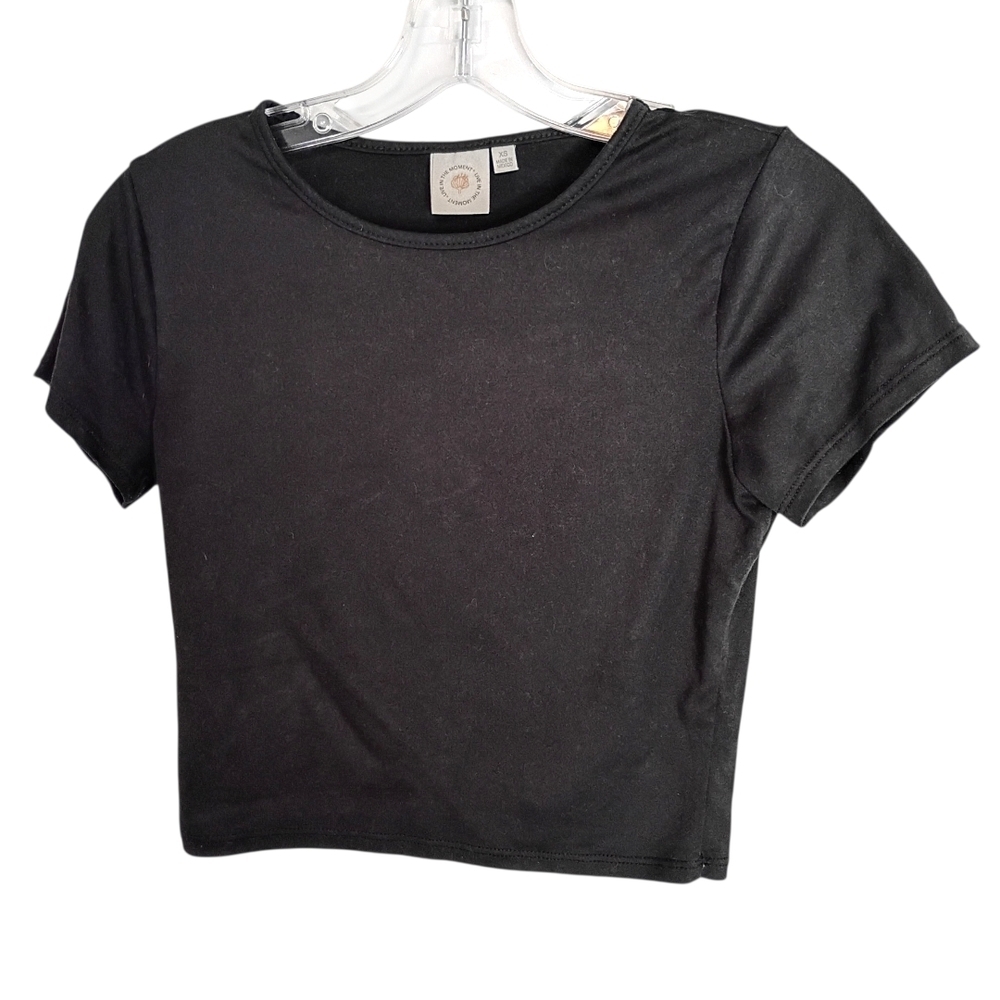 Live in the Moment -Classic Black Women's Crop Top - XS